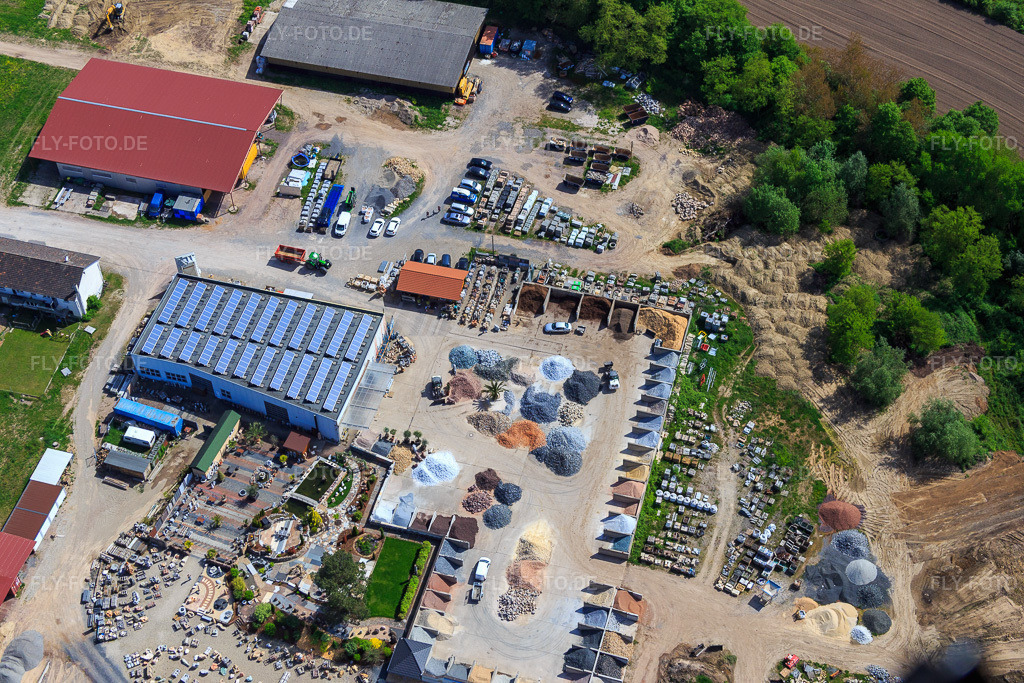 Luftbild: Palatinum Landschafts u. Gartendesign in Hagenbach im Bundesland Rheinland-Pfalz in Deutschland. Foto: IMG_078428.jpg vom 08.05.2015 durch Werner Riehm/FLY-FOTO.dePalatinum