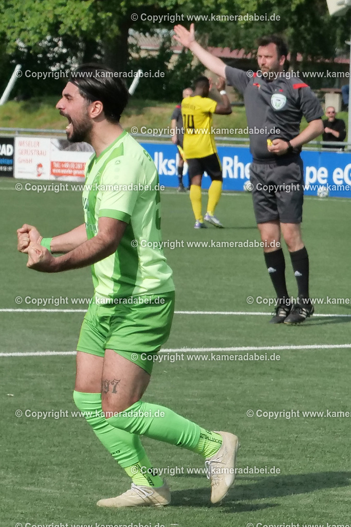 Fußball : Bezirksliga : SV 08/29 Friedrichsfeld - Borusia Veen am 10.05.2026 in Voerde Friedrichsfeld | Fußball : Bezirksliga : SV 08/29 Friedrichsfeld - Borusia Veen am 10.05.2026 in Voerde Friedrichsfeld - Realisiert mit Pictrs.com