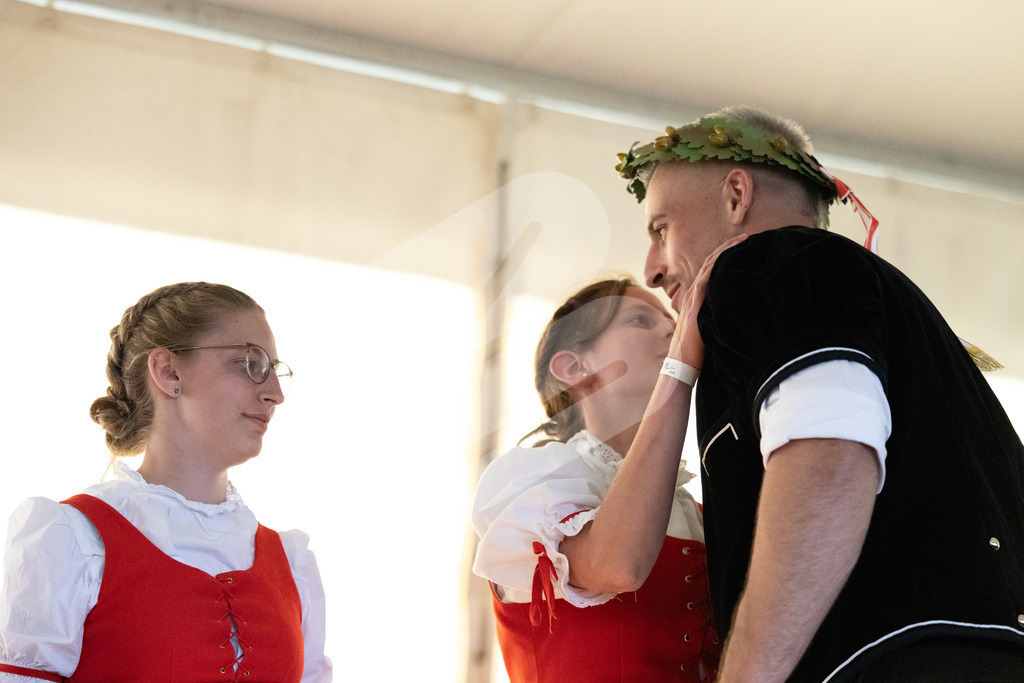 Rigi2025_3047 | Die Schwinger des Schwyzer Kantonalen Schwingerverbandes: Fotos, die Dynamik und Leidenschaft festhalten, sowie emotionale Momente aus dem traditionellen Schwingsport zeigen. - Realisiert mit Pictrs.com