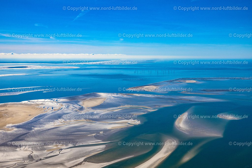 Windpark_Nordergründe_Aussenweser_ELS_1489300423 | BUTJADINGEN 30.04.2023 Wattenmeer der Nordsee- Küste in Butjadingen im Bundesland Niedersachsen, Deutschland. // Wadden Sea of North Sea Coast in Butjadingen in the state Lower Saxony, Germany. Foto: Martin Elsen