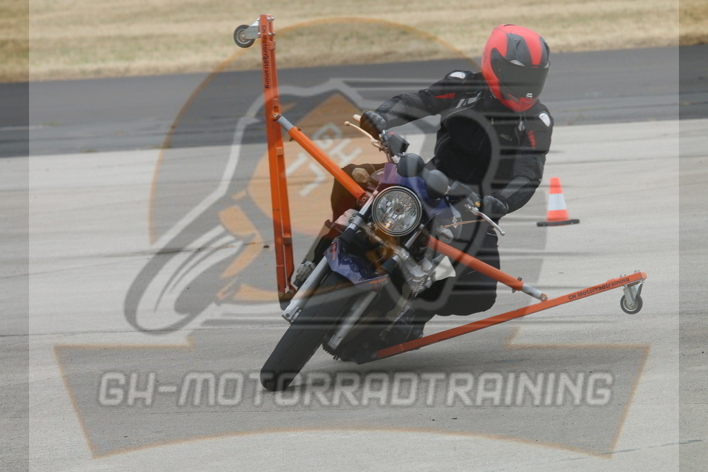 IMG_3196 | gh-motorradtraining-foto.de - Realisiert mit Pictrs.com