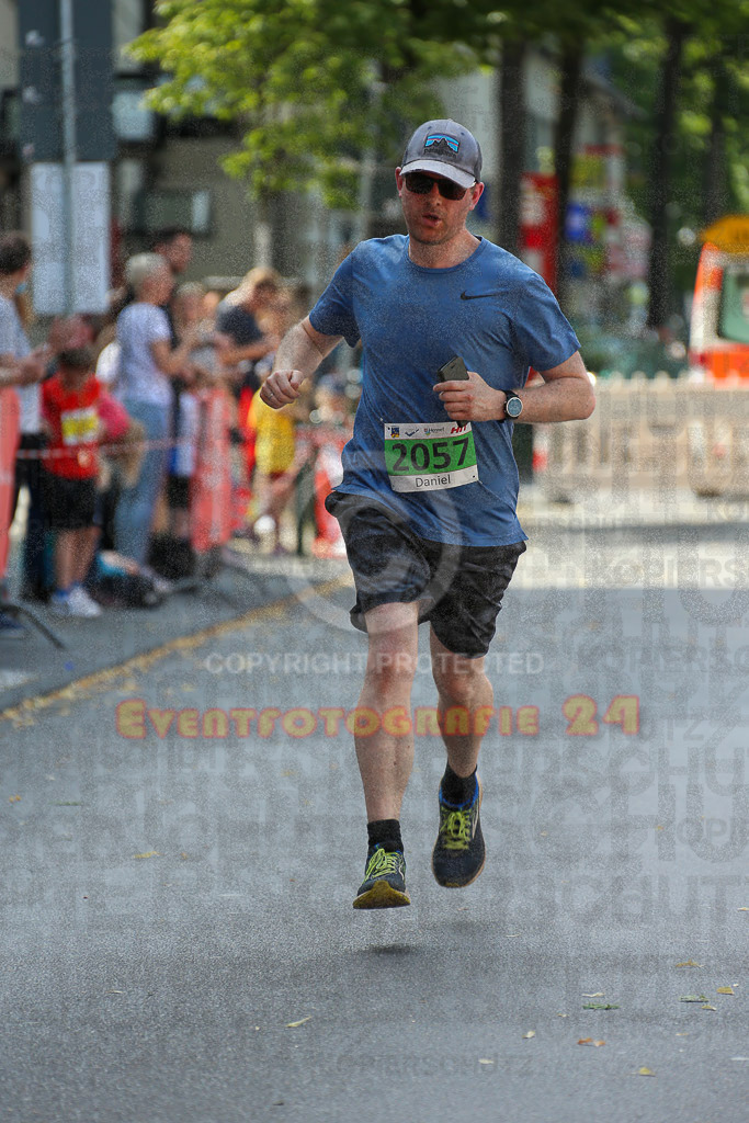 220625_1651_EX1_5192 | Sportfotografie im Rhein-Sieg Kreis, Köln, Bonn, NRW, Rheinland Pfalz, Hessen, etc. Unser Tätigkeitsfeld umfasst den Laufsport vom Volkslauf über den Marathon, Duathlon, Triathon bis zum Ultralauf wie Kölnpfad Ultra oder Schindertrail.