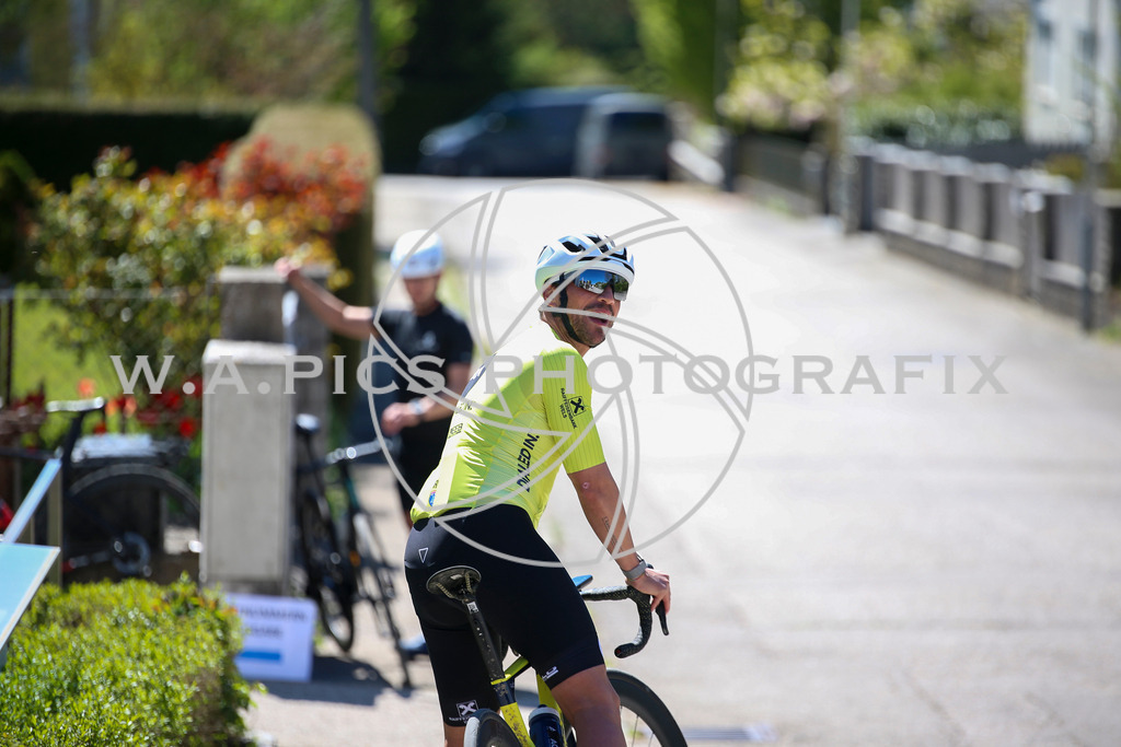 ..... | Wels, 23.04.2026, Kirschblüten Radrennen 2026 , Image shows: Photo: Wapics / Willdoner Andreas