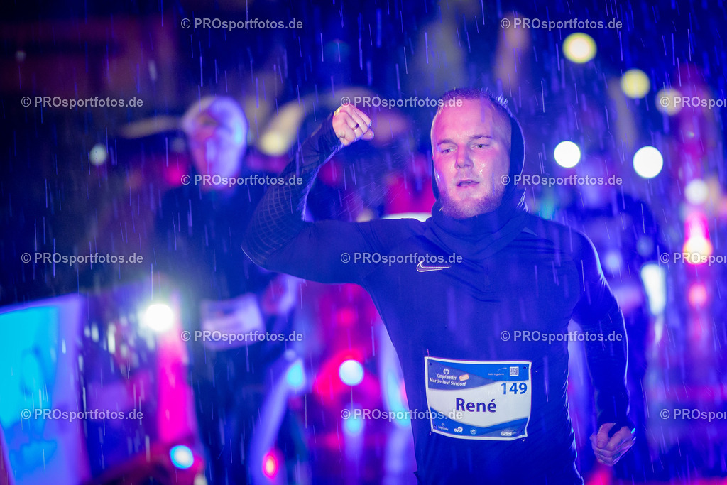 Martinslauf Sindorf 2023 in Kerpen-Sindorf, 09.11.2023 | Impressionen vom Martinslauf Sindorf 2023 am 09.11.2023 in Kerpen-Sindorf (Nordrhein-Westfalen).