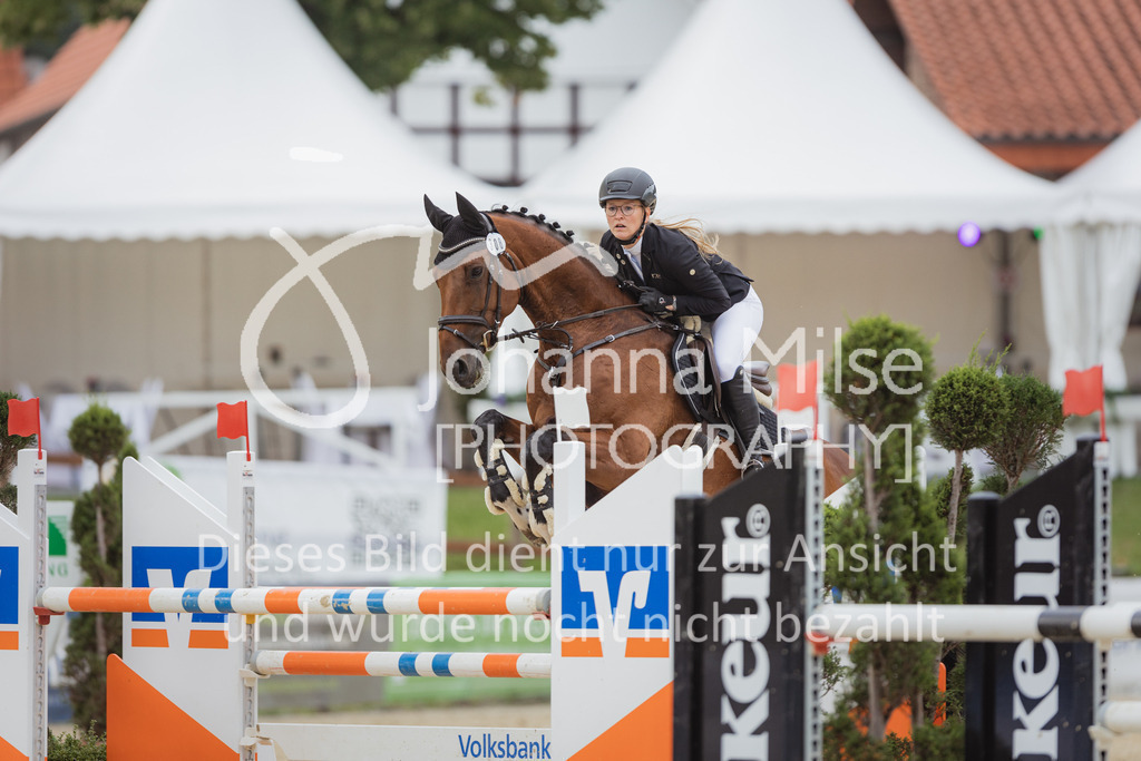 220731_BHO_BT_M1-Spr-120 | Deine schönsten Turniermomente als professionelle Fotos! Entdecke hochwertige Pferdesport-Fotografie im Online-Shop. Jetzt Fotos finden & bestellen!