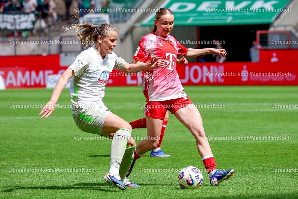 xsscx02052601038 | 02.05.2026, xsscx, Frauen Fussball, 1. FC Köln - Werder Bremen, 1. Fussball Bundesliga, 24. Spieltag, RheinEnergie-Stadion, Saison 2025 2026: Chiara d'Angelo (Werder Bremen #2) im Zweikampf gegen Amelie Bohnen (1. FC Köln #15) DFB regulations prohibit any use of photographs as image sequences and or quasi-video. Photo: xSandraxScherningxPressefotoKochx