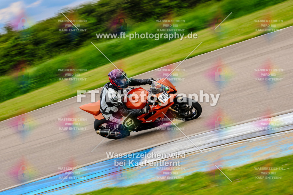 MotoTeam-9587 | Hier findet Ihr Bilder von Touristenfahrten auf der Nürburgring Nordschleife oder von anderen Veranstaltungen die ich besucht habe. Viel Spass beim Durch Schauen 