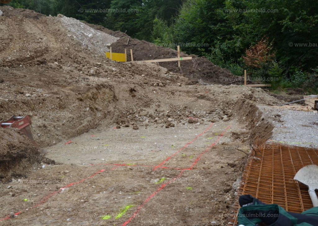 bib-lg02-erdarbeiten-0080 | Nach LV-Leistungsgruppen sortierte Detailfotos über den Bau eines Hauses. Alle Hausbau-Bilder direkt vom Urheber und Autor der Website Haus-Selber-Bauen.com