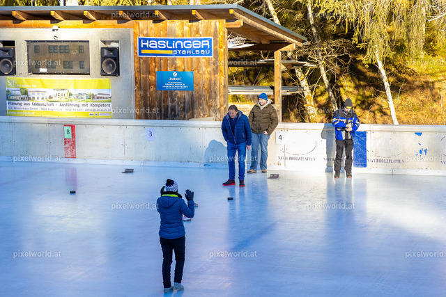 Gemeinde Eisstockturnier Steuerberg | Bildershop von pixelworld.at - Realisiert mit Pictrs.com