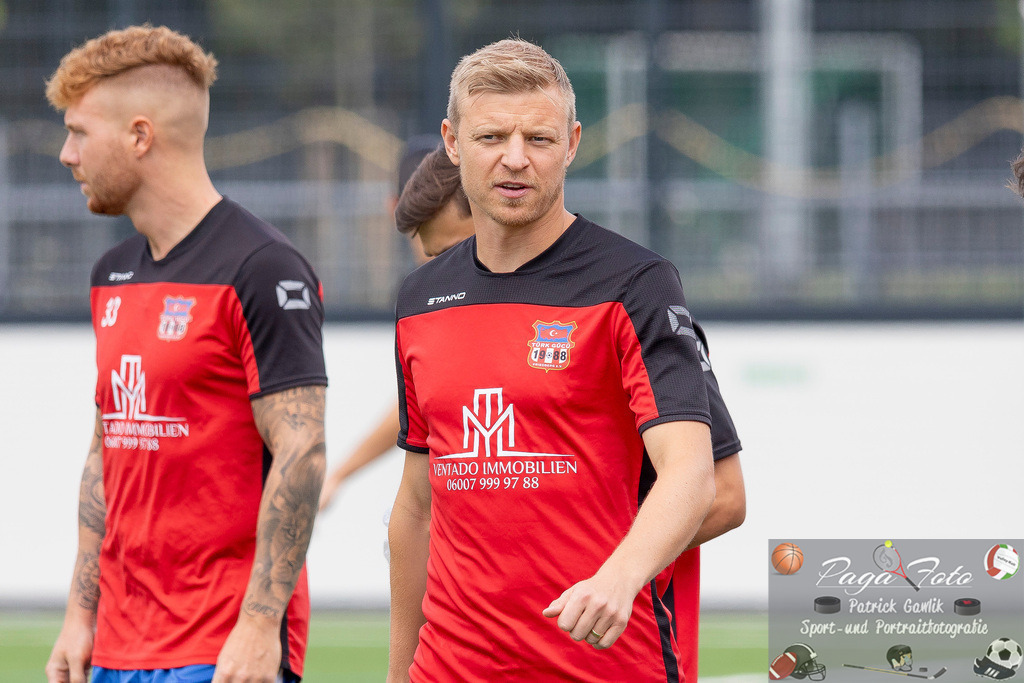 Testspiel: Spvgg. 03 Fechenheim - Türk Gücü Friedberg, 13.07.2024 | Maik Vetter (Türk Gücü Friedberg #19), Spvgg. 03 Fechenheim - Türk Gücü Friedberg, Frankfurt am Main, Sportanlage Birsteiner Straße, 13.7.2024 - Realisiert mit Pictrs.com