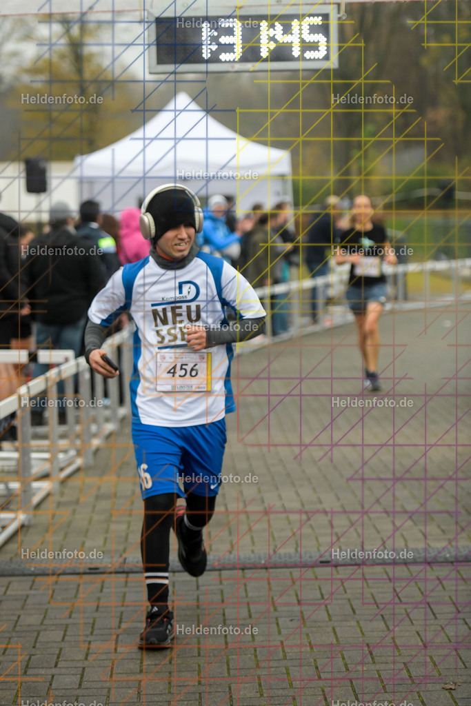 Neusser Erftlauf 2025  | 15km Neusser Erftlauf 2025 Foto: Heldenfoto.de