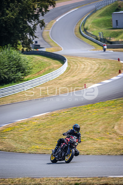 0042-260815BB-021_42 | Deine Full-Service-Agentur für ✔️Videoproduktionen und ✔️Motorsportfotografie Jetzt Angebot anfragen!