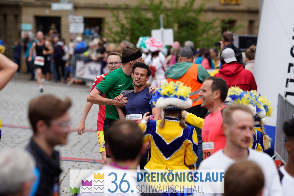 VR Bank Hauptlauf 10km | 3königslauf 2022 VR Bank Hauptlauf - Realisiert mit Pictrs.com