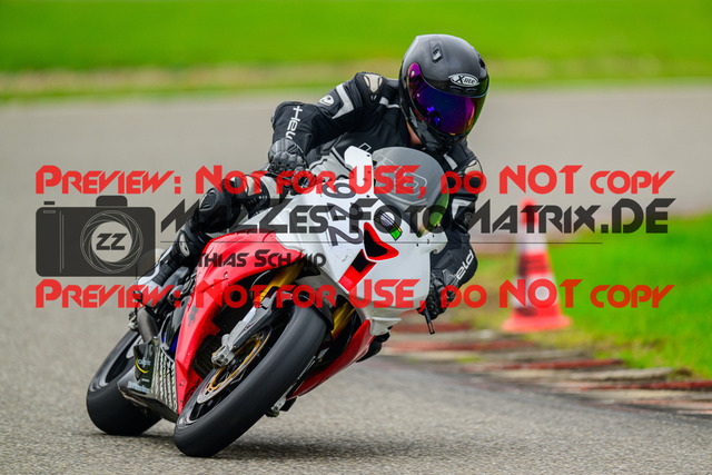 MaZZes_Fotomatrix_20241003_6007705_0839 | GRUEN