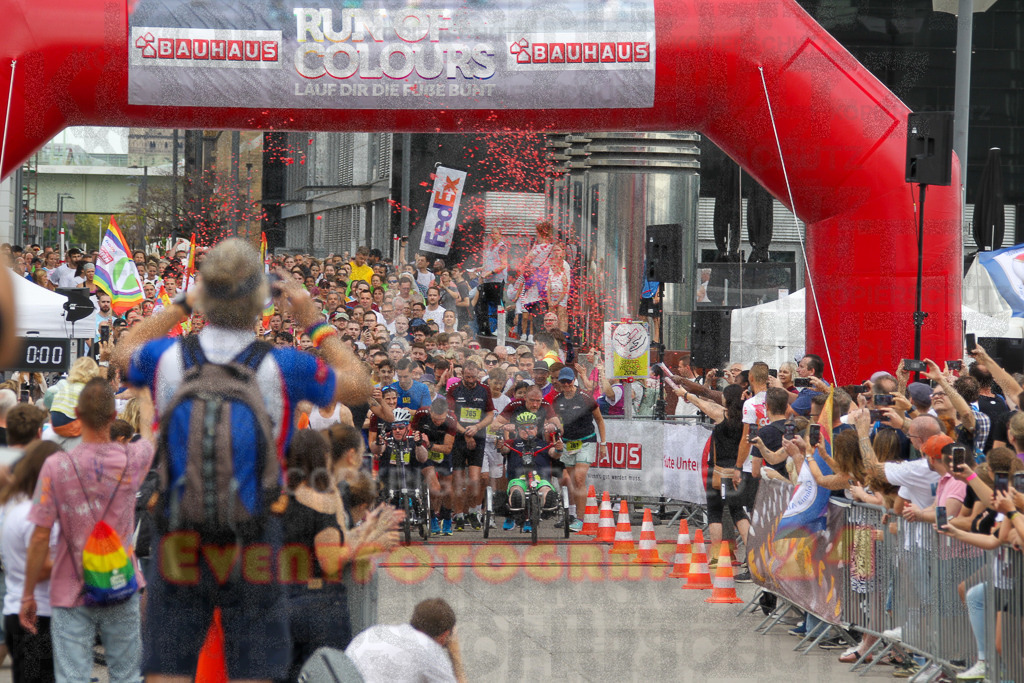 250920_1300_EV4_4964 | Sportfotografie im Rhein-Sieg Kreis, Köln, Bonn, NRW, Rheinland Pfalz, Hessen, etc. Unser Tätigkeitsfeld umfasst den Laufsport vom Volkslauf über den Marathon, Duathlon, Triathon bis zum Ultralauf wie Kölnpfad Ultra oder Schindertrail.