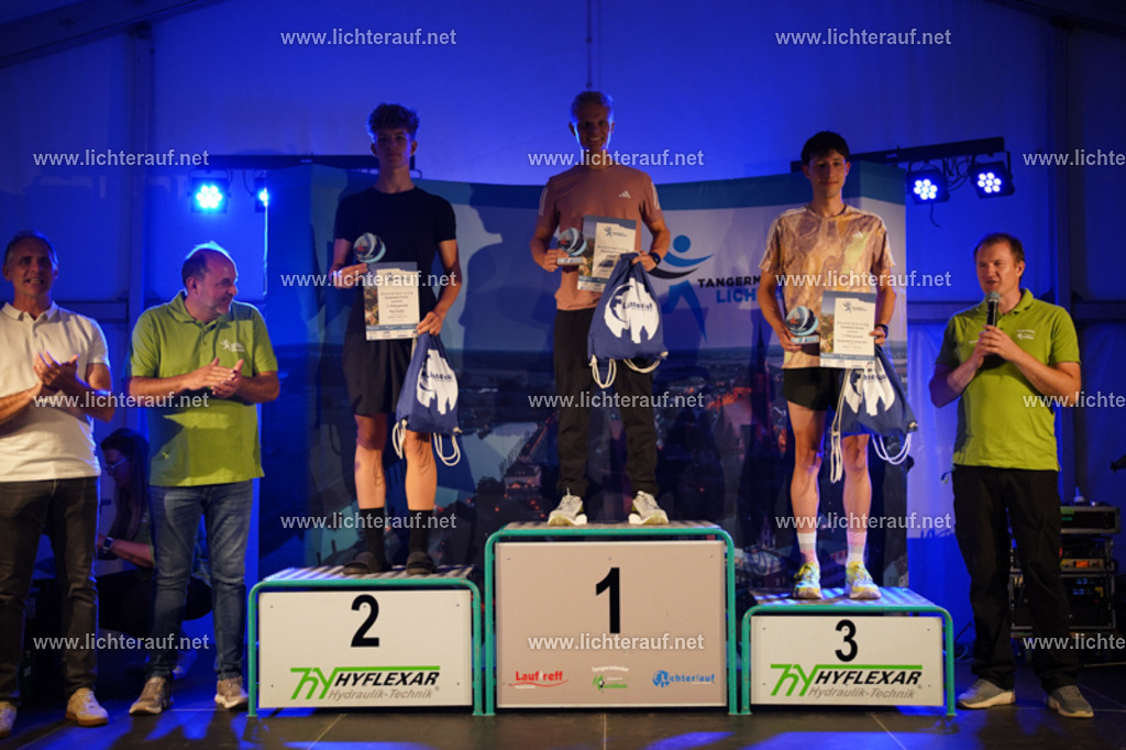 FSC00394 | Lichterlauf  - Realisiert mit Pictrs.com