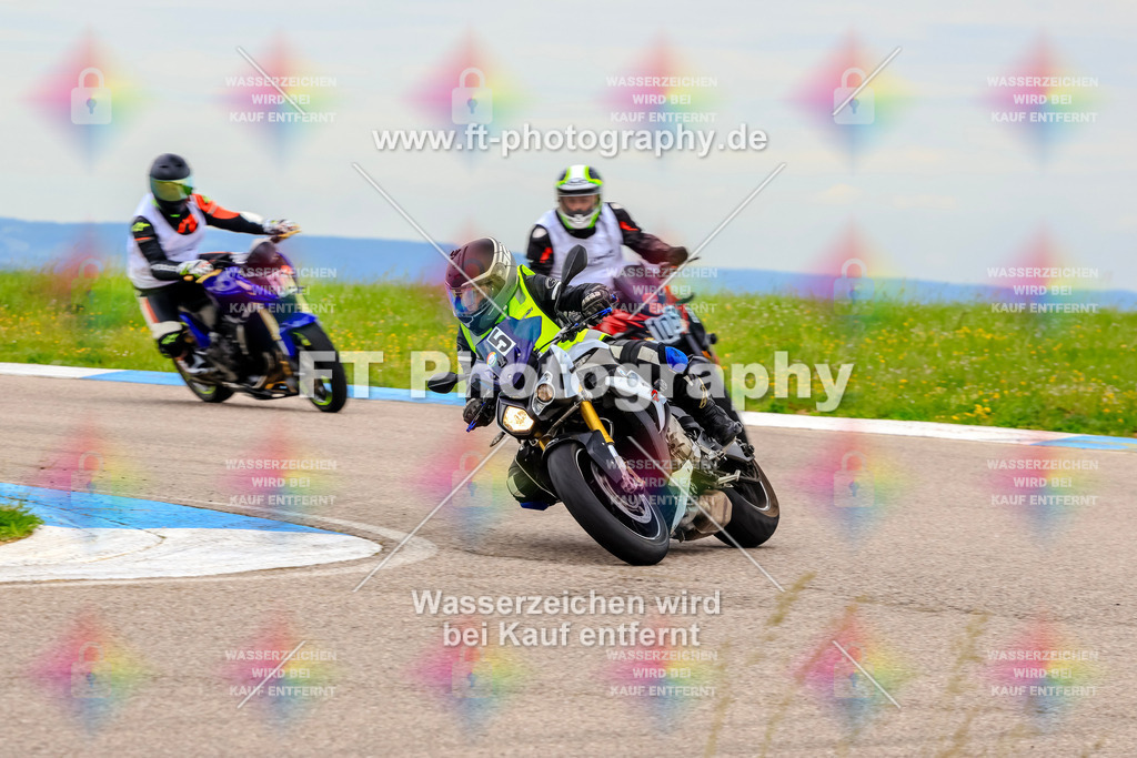 MotoTeam-3055 | Hier findet Ihr Bilder von Touristenfahrten auf der Nürburgring Nordschleife oder von anderen Veranstaltungen die ich besucht habe. Viel Spass beim Durch Schauen 