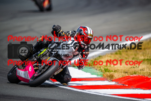 MaZZes_Fotomatrix_20230602_6007705_2101 | TWIN CUP