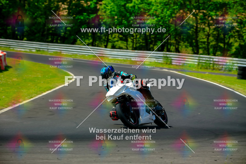 _NBG4223 | Hier findet Ihr Bilder von Touristenfahrten auf der Nürburgring Nordschleife oder von anderen Veranstaltungen die ich besucht habe. Viel Spass beim Durch Schauen 