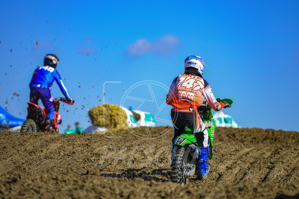 MX2 (131) | Paeschuphoto Shop - Wer nicht sucht der auch nicht findet.Ob Motocrossbilder oder von einem besuchtem Spiel, Hauptsache Action. - Realisiert mit Pictrs.com