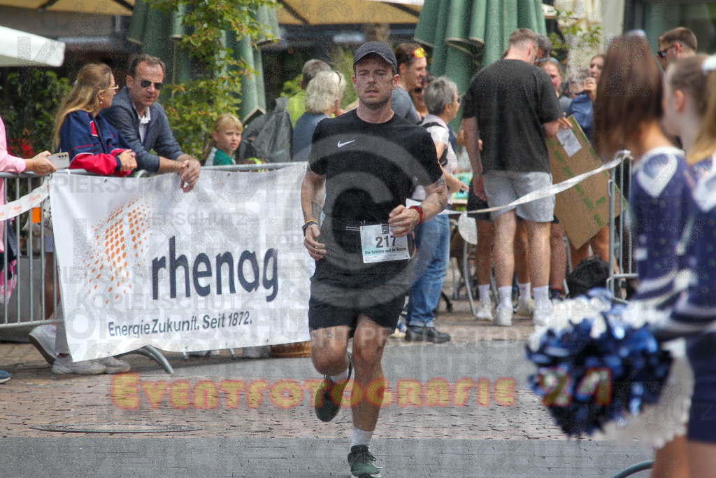 250824_1314_EV4_0009 | Sportfotografie im Rhein-Sieg Kreis, Köln, Bonn, NRW, Rheinland Pfalz, Hessen, etc. Unser Tätigkeitsfeld umfasst den Laufsport vom Volkslauf über den Marathon, Duathlon, Triathon bis zum Ultralauf wie Kölnpfad Ultra oder Schindertrail.