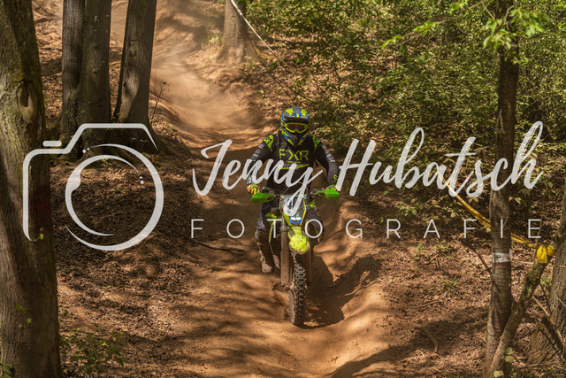 JHF.ECHT.3h.Sonntag.700 | jennyhubatsch-endurofotografie