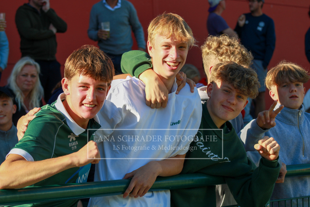 MU14 FINALE Westdeutsche Meisterschaft  Rot-Weiß Köln - HTC Uhlenhorst Mülheim 24.09.23 Düsseldorf-106 | lanaschraderfotografie - Realisiert mit Pictrs.com