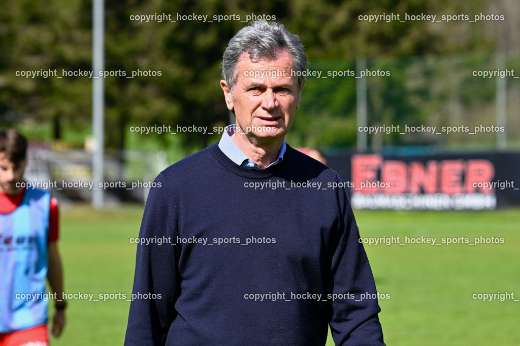 FC Gmünd vs. FC KAC 1909 22.4.2023 | Headcoach FC KAC 1909 Klaus Thuller
