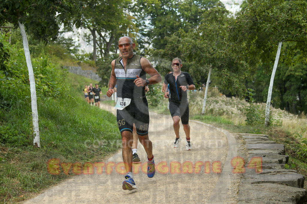 250824_1353_EX1_4099 | Sportfotografie im Rhein-Sieg Kreis, Köln, Bonn, NRW, Rheinland Pfalz, Hessen, etc. Unser Tätigkeitsfeld umfasst den Laufsport vom Volkslauf über den Marathon, Duathlon, Triathon bis zum Ultralauf wie Kölnpfad Ultra oder Schindertrail.