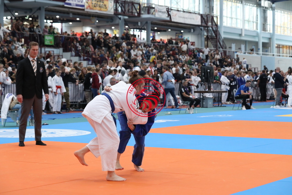 1J7A3317 | Fotos vom Adler Cup - Pictures from Adler Cup

Hier findet Ihr alle Eindrücke und großen Momente der Adler Cup Wochenenden. Here you will find all impressions and great moments of the Adler Cup weekends. - Realisiert mit Pictrs.com