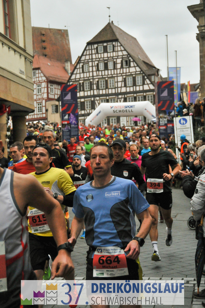 VR Bank Hauptlauf 10000m | 3 Koenigslauf 2023 - Realisiert mit Pictrs.com