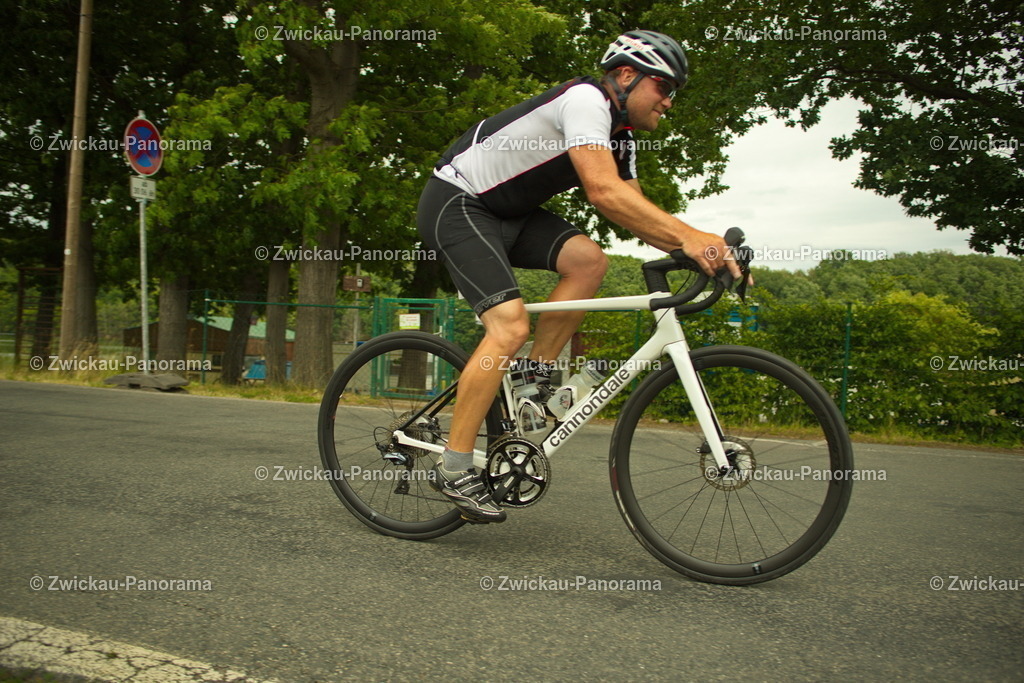2023_0630_KoberTriathlon_Jeder0396 | Urban. Natur. Panorama. Luftbild. 
Der Bildershop für aufregende Perspektiven!
Für Deko, Wandbild und Kalender!
Wir bringen LED-Bilder zum Leuchten!
