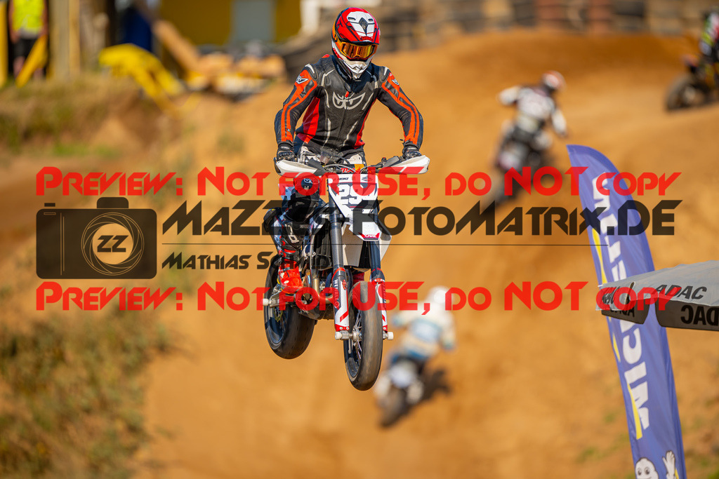 MaZZes-Fotomatrix-20260815-602590 | S2