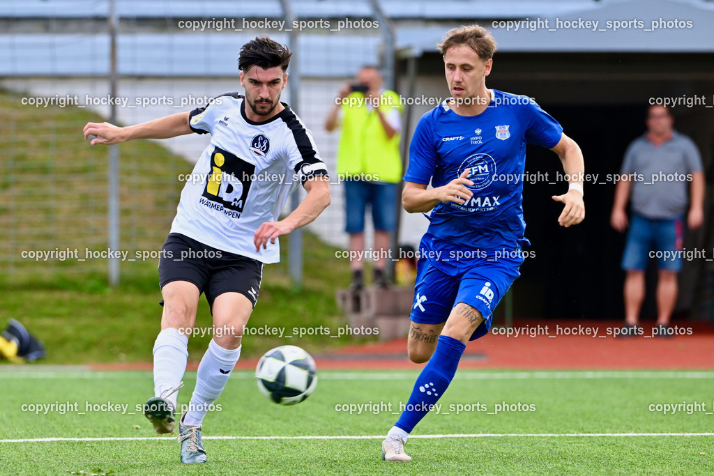 SV Spittal vs. UNION Matrei | #10 Denin Matoruga SV Spittal, #20 Luca Ronacher UNION Matrei, SV Spittal vs. UNION Matrei, SV Spittal vs. UNION Matrei am 17.08.2025 in Spittal an der Drau (Goldeck Stadion), Austria, (Photo by Bernd Stefan)