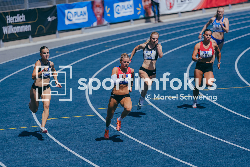 Deutsche Meisterschaften U20 / U16 2026 | Sophie Ritter, Werdener Turnerbund, 1054, 200-Meter-Lauf, Halbfinale, Deutsche Meisterschaften der U20 &amp; U16 2026, Lohrheidestadion Bochum-Wattenscheid, 12.07.2026. Foto: Marcel Schwering / sportimfokus - Realisiert mit Pictrs.com
