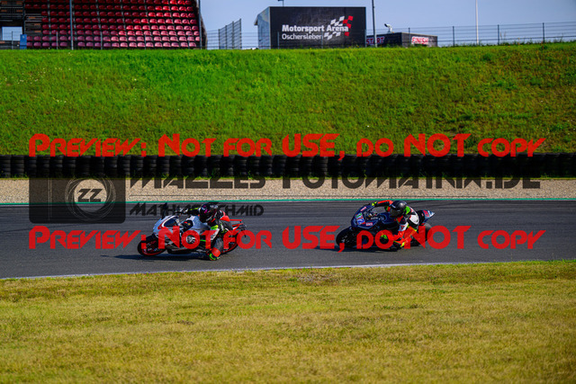 MaZZes_FotoMatrix_240725_6007705_7680 | GELB