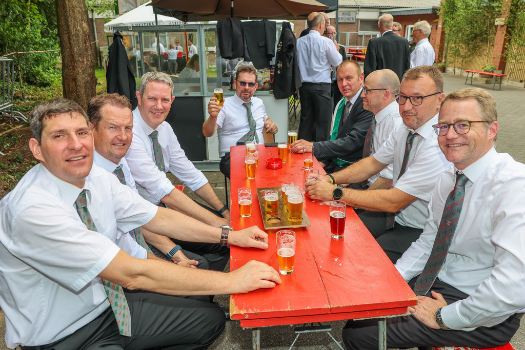 top-top.de-250628-075 | Foto, Video, Fotografie, Videografie, Fotobox, DJ, Discjockey, Musik, Musikbox, Veranstaltung, Photobooth, Amazon, Ebay, Buchtipp, Bestseller, Autor, Verlag, Buch, Wesel, Hamminkeln, NRW, Dinslaken, Rees, Drohne, Hochzeit, Party, Fotobox, Wesel, Fotograf