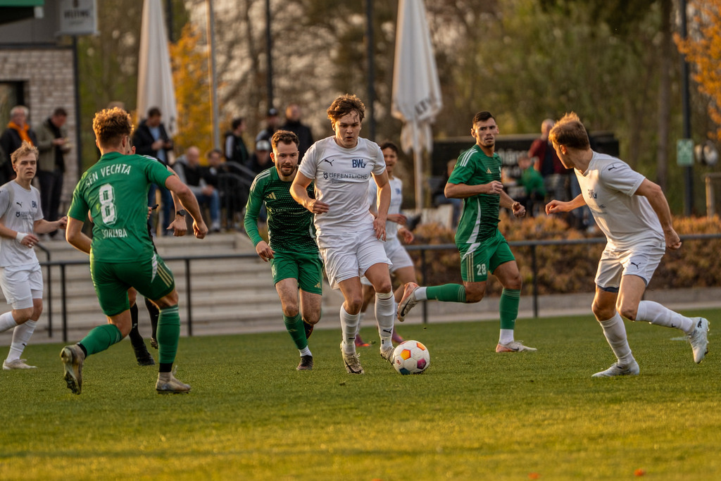 Fußball I Herren I Saison 2025-2026 I Landesliga Weser-Ems I 23. Spieltag I SFN Vechta - BW Lohne II I 00230 | jns.sportfotos - Realisiert mit Pictrs.com
