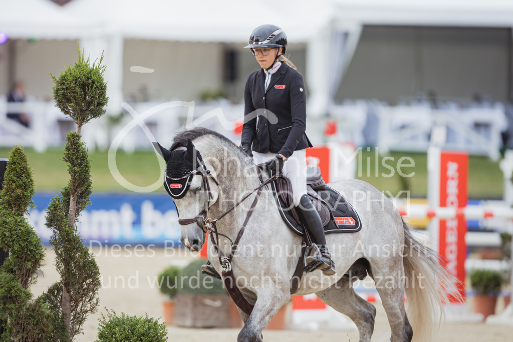 220731_BHO_BT_M1-Spr-128 | Deine schönsten Turniermomente als professionelle Fotos! Entdecke hochwertige Pferdesport-Fotografie im Online-Shop. Jetzt Fotos finden & bestellen!