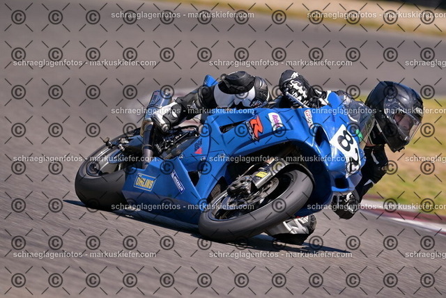 26bt05-1220 | markuskiefer.com - Realisiert mit Pictrs.com