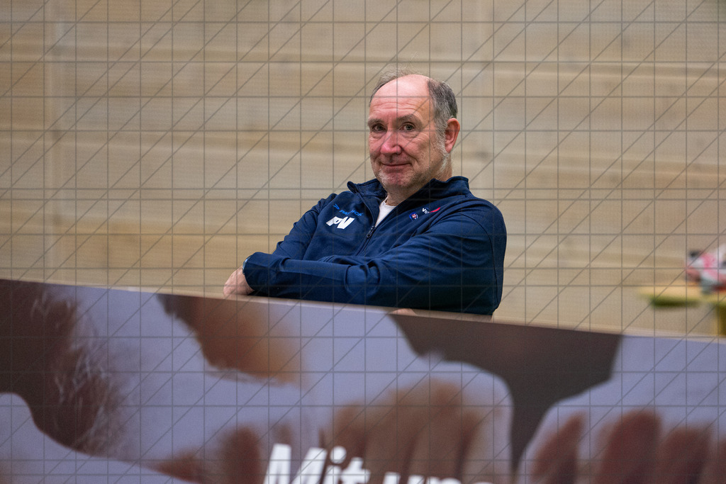 2. VBLF Nord 25/26 | Spiel 4087 | VC Osnabrück vs. BSV Ostbevern | Der Mann der Medien, Peter Vorberg. Für den Volleyballclub Osnabrück e.V. zuständig für alles was mit Medien und Presse zu tun hat. //  07.02.26: 2. VBLF Nord 25/26 | Spiel 4087 | VC Osnabrück vs. BSV Ostbevern / Osnabrück / Deutschland  //   CREDIT:www.bullenfotos.de, Martin König, Hörner Weg 40, D-49078 Osnabrück, +4917663732967 // Nutzung und Weitergabe nur zu den vereinbarten Zwecken. Presseanfragen an Ersteller. Alle Rechte beim Ersteller. Honorierung nach MFM. - Realisiert mit Pictrs.com