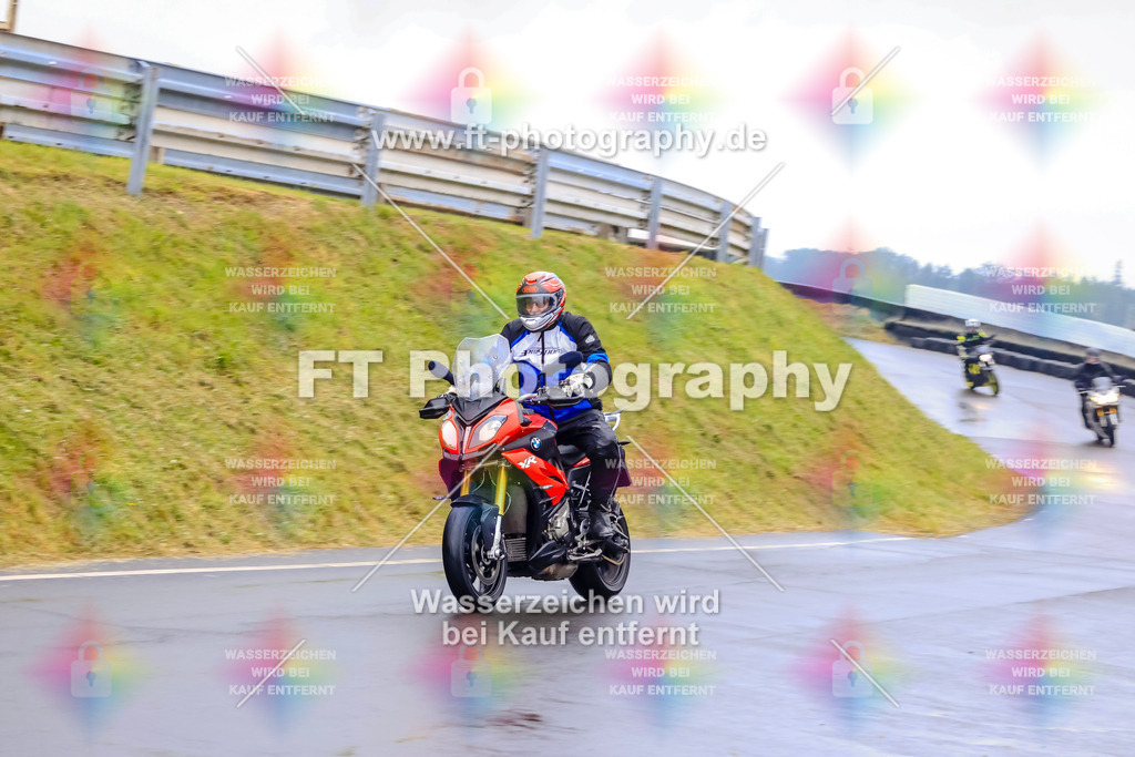 OBK-6081 | Hier findet Ihr Bilder von Touristenfahrten auf der Nürburgring Nordschleife oder von anderen Veranstaltungen die ich besucht habe. Viel Spass beim Durch Schauen 