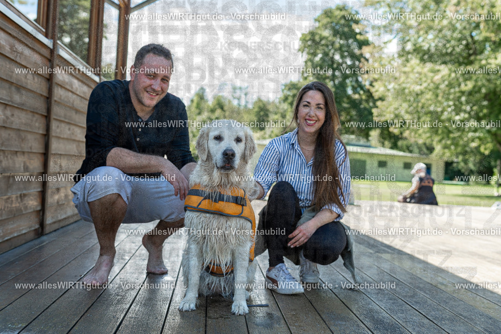 Hundeschwimmen_Volksbad_2026-allesWIRTHgut_Tierfotografie-2609061344-7R500913 | Professionelle Tierfotografie in Mönchengladbach von Daniel Wirth (allesWIRTHgut). Liebevolle & natürliche Bilder von Hunden & Katzen für unvergessliche Erinnerungen.