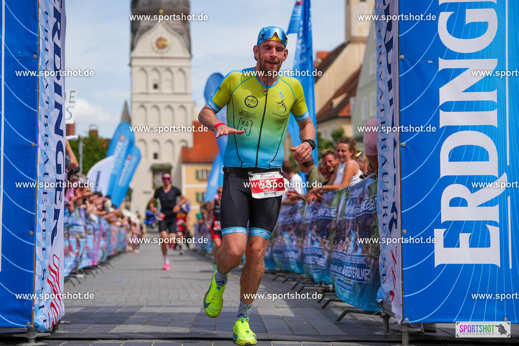 DSC04979 | Stadttriathlon Erding 2025. #yourpictrs #sportshot_your_pictrs @Sportshotphotography #stadttriathlonerding Copyright: www.sportshot.de