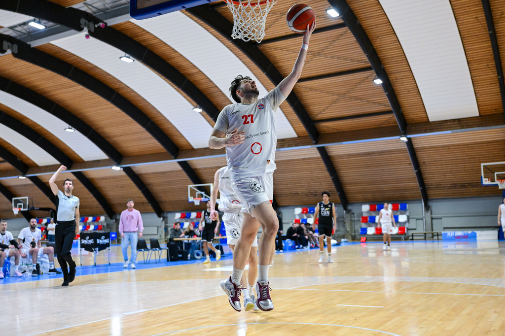 gml_071 | Fotos von Basketballspielen aus dem Raum NRW fotografiert von Gero Mueller-Laschet und Daniel Schaefer - Realisiert mit Pictrs.com