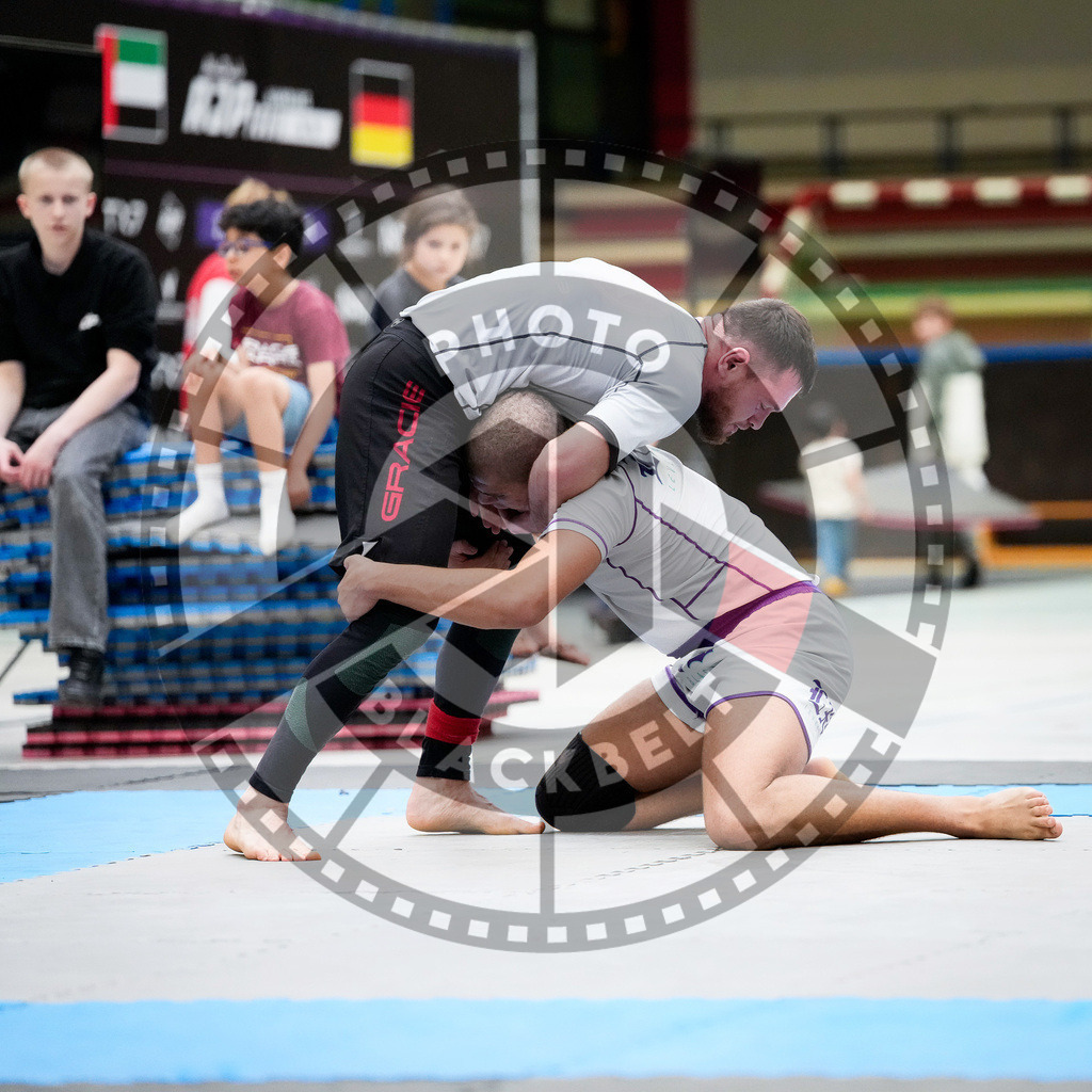 20250920PBB7449-2 | Athletes compete during the AJP Tour Hamburg International Jiu-Jitsu Championship, on September 20, 2025 in Hamburg, Germany. © Chiara Dazi / photoblackbelt
