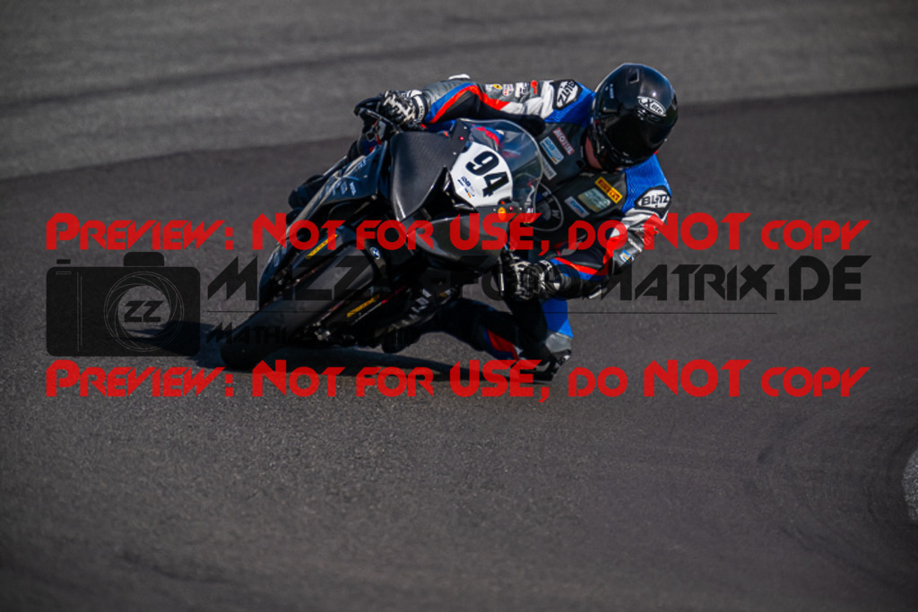 MaZZes_FotoMatrix_220923_3278 | PRO SUPERSTOCK