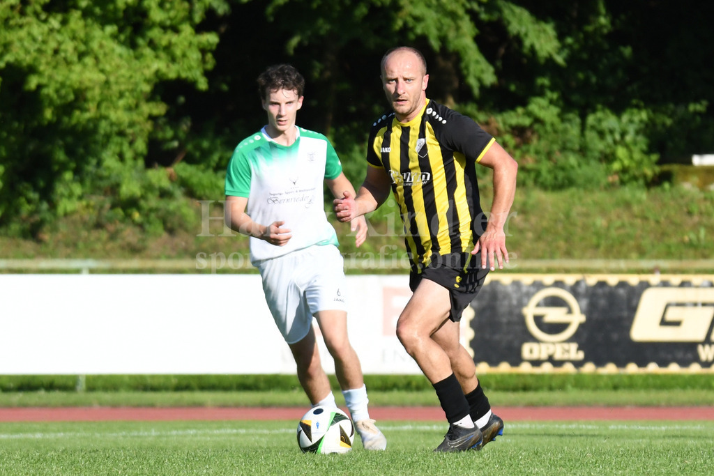 SpVgg GW Deggendorf : TSV Oberschneiding | Testspiel 20.06.2026Andreas Berovic (TSV Oberschneiding #11) - Realisiert mit Pictrs.com