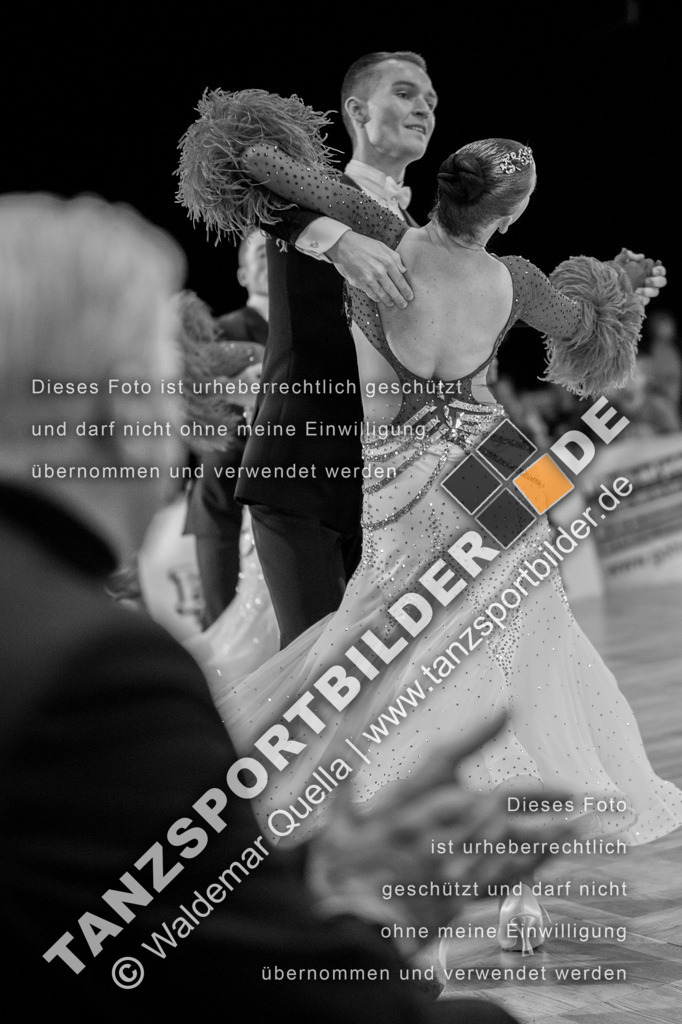 20250118-11446 | Hier finden Sie Tanz Bilder vom Latein und Standard Formationen tanzen. Sportbilder vom Tanzsport. Schöne Fotos und von Weltmeisterschaft, Europameisterschaft, Bundesliga, Regionalliga, Oberliga und Landesliga sowie von GOC Stuttgart, DanceComp, WM Bremen