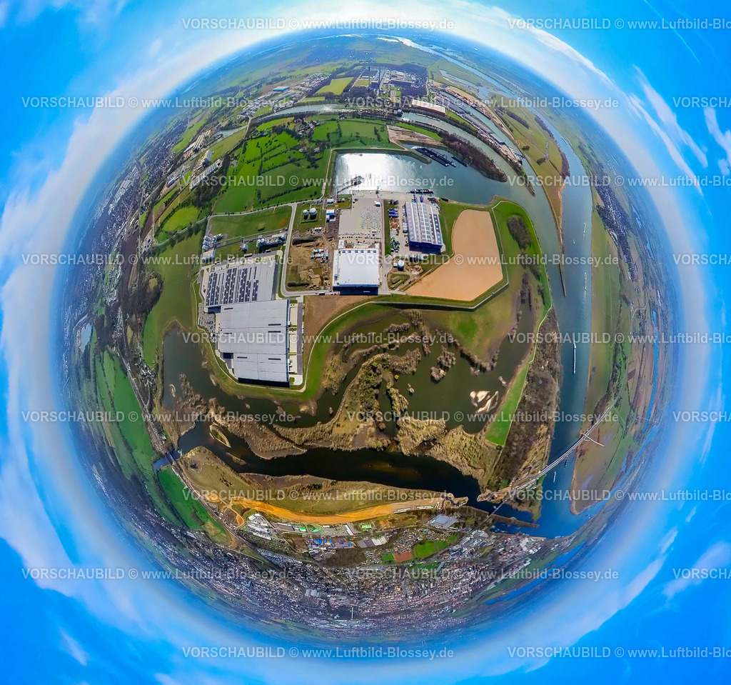 Wesel240390070Lippemuendung_Rhein-Lippe-Hafen | Luftbild, Rhein-Lippe-Hafen DeltaPort Hafenverbund, Lippemündungsraum Naturschutzgebiet Lippeaue, Fluss Rhein, Erdkugel, Fisheye Aufnahme, Fischaugen Aufnahme, 360 Grad Aufnahme, tiny world, little planet, fisheye Bild, Wesel, Nordrhein-Westfalen, Deutschland